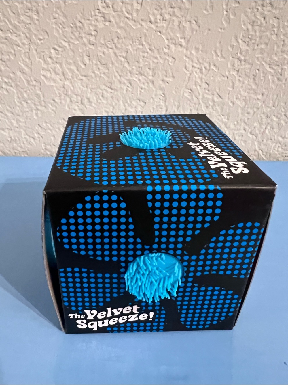 Authentic NeeDoh Flower Power Fuzz Ball - Blue ππΊππΊ - Picture 4 of 4